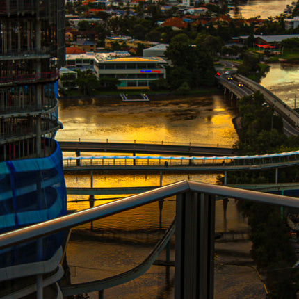Edges Mirrored